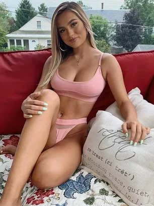 Model Escorts in moti-bagh